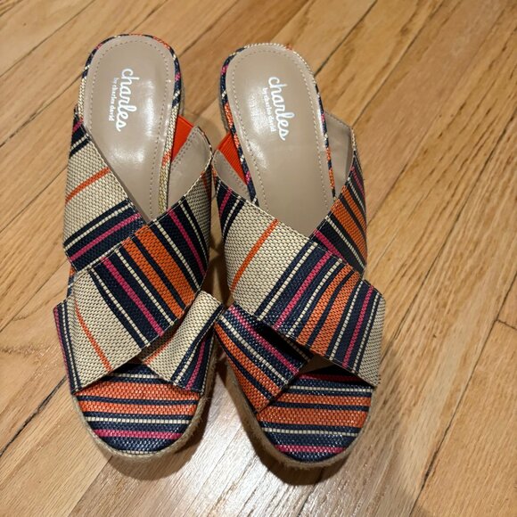 Sandals - Picture 1 of 5
